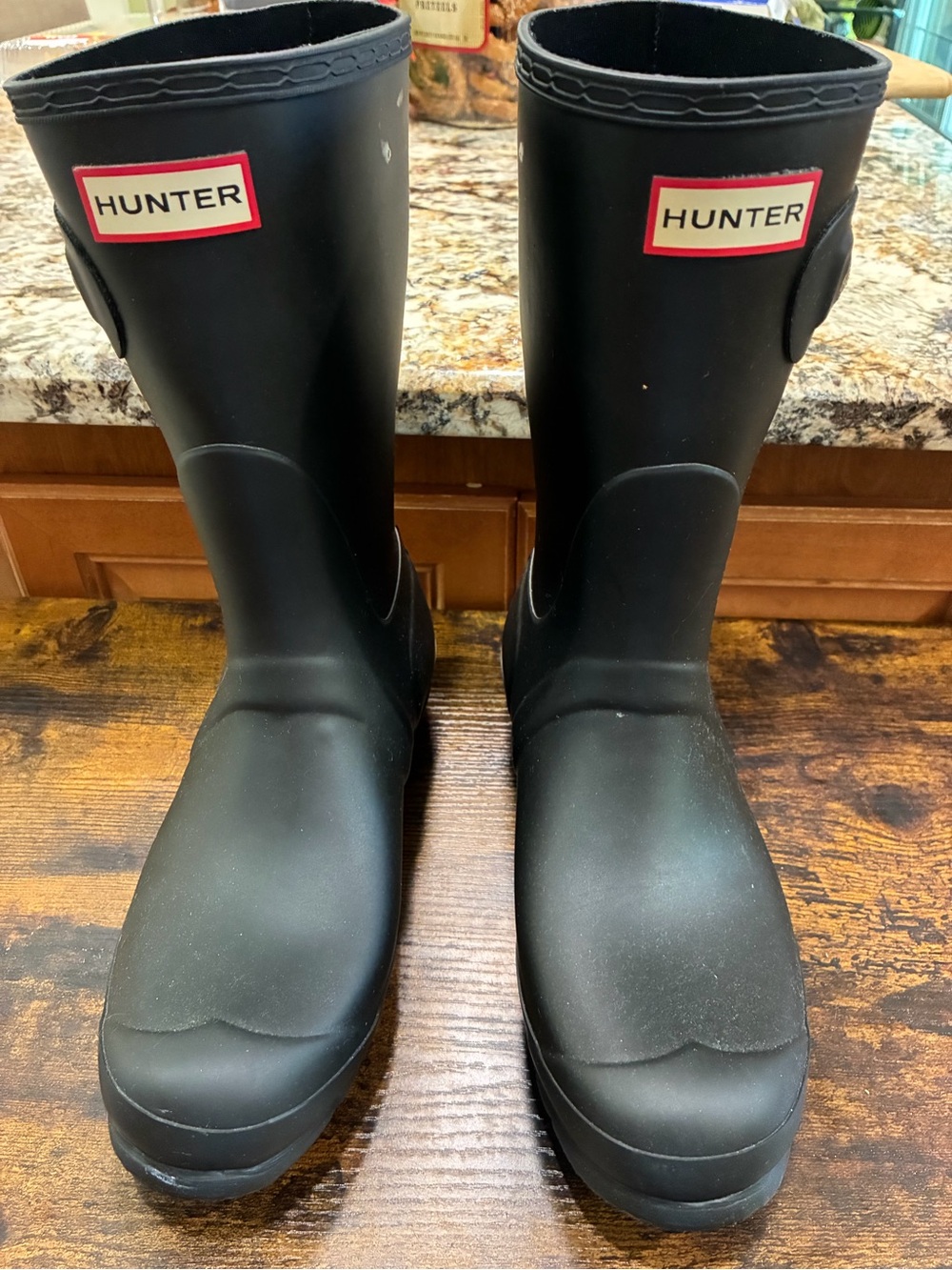 Hunter Black Women's Rain Boots size 9 like new condition